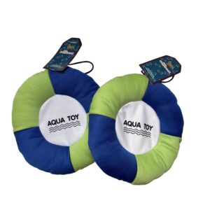 Vízi frizbi játék